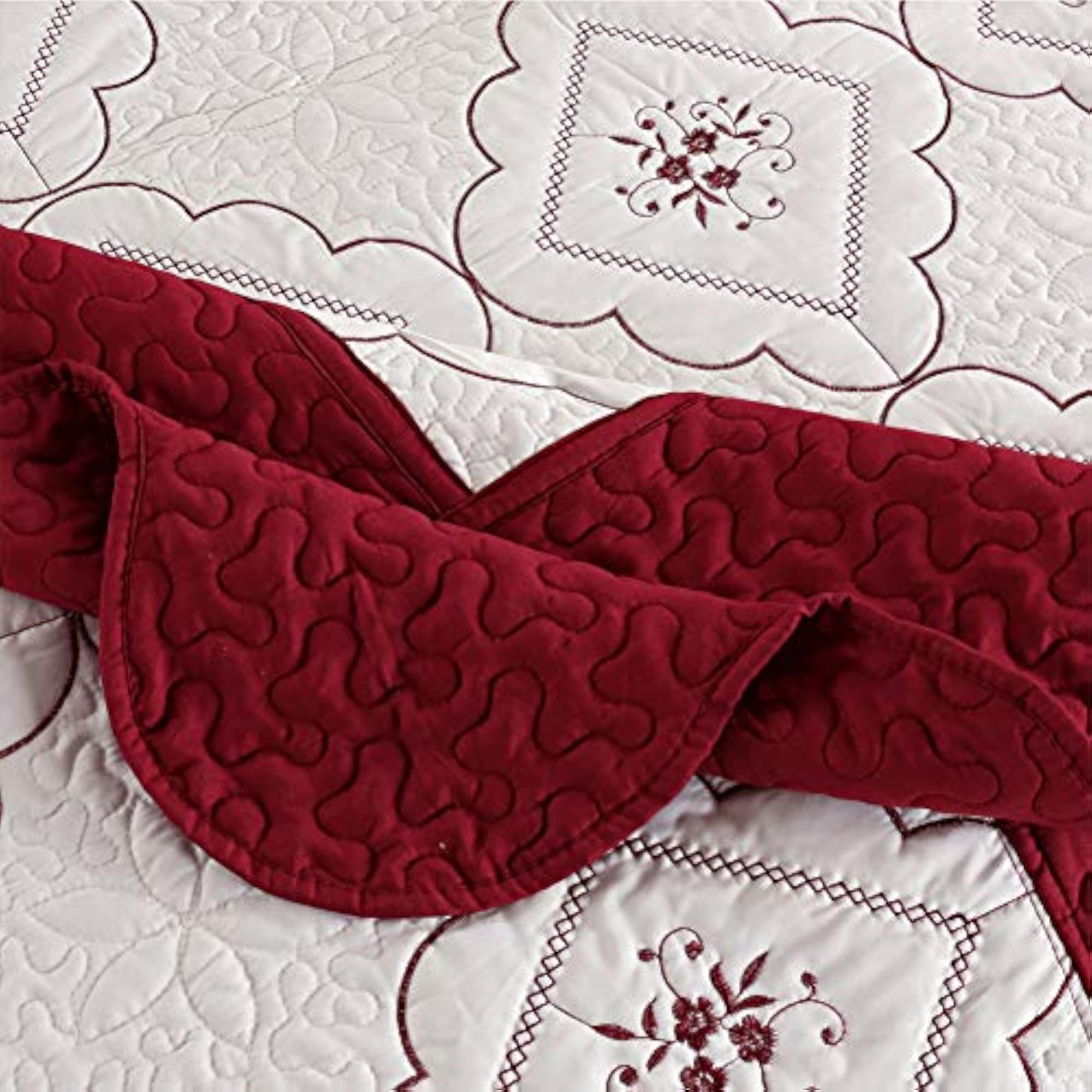 Summer Bedspreads Queen Size, Burgundy & White Bedding Set